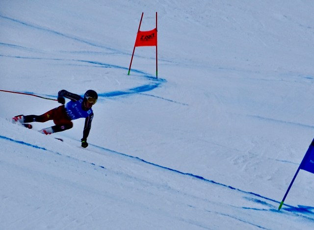 2EACED27-79BF-49F3-B05E-F99CC9150960_1_201_a